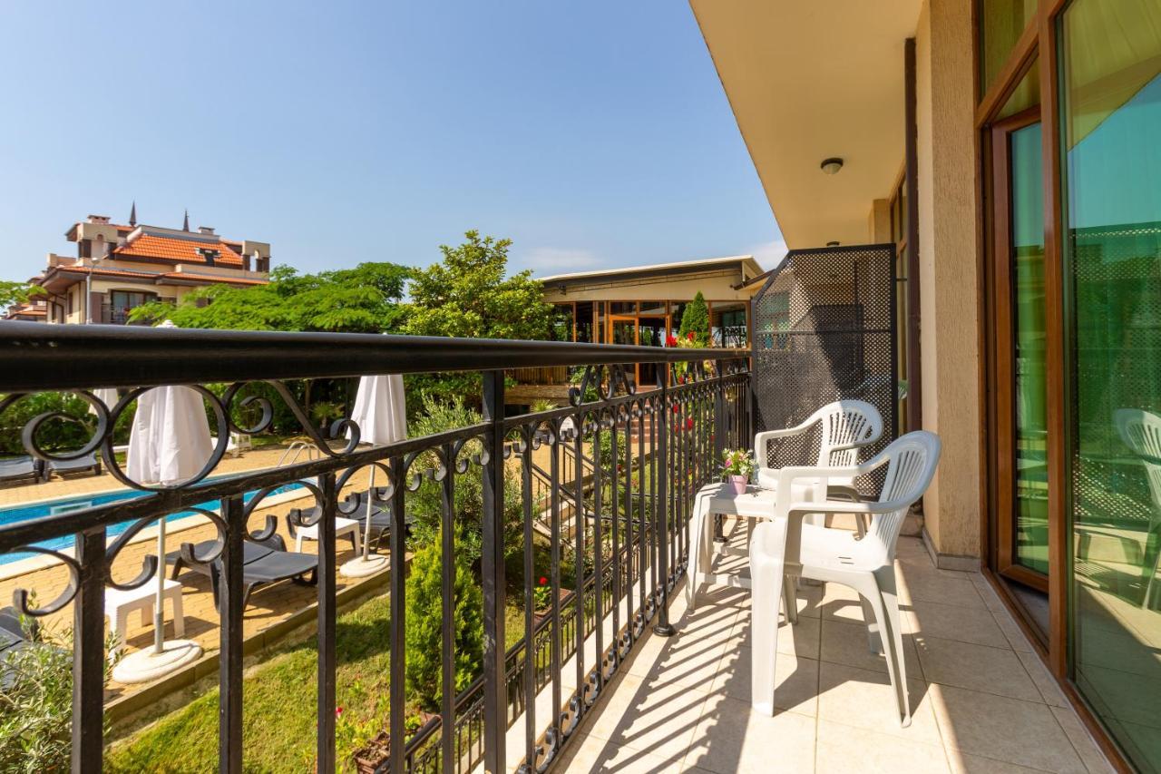 Hotel Julia Sveti Vlas Exterior foto